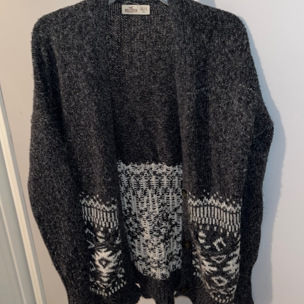 Small Hollister cardigan
